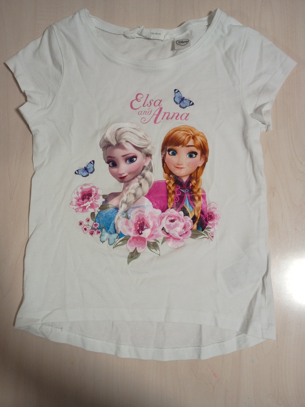 H&M Elsa and Anna White Girls' Graphic Tee